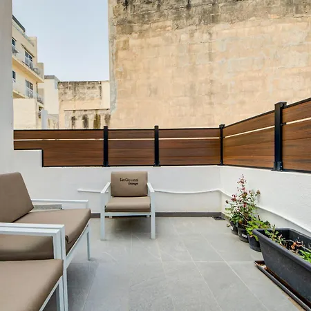 Appartement Spacious 4br Bugibba Square 1 Min *
